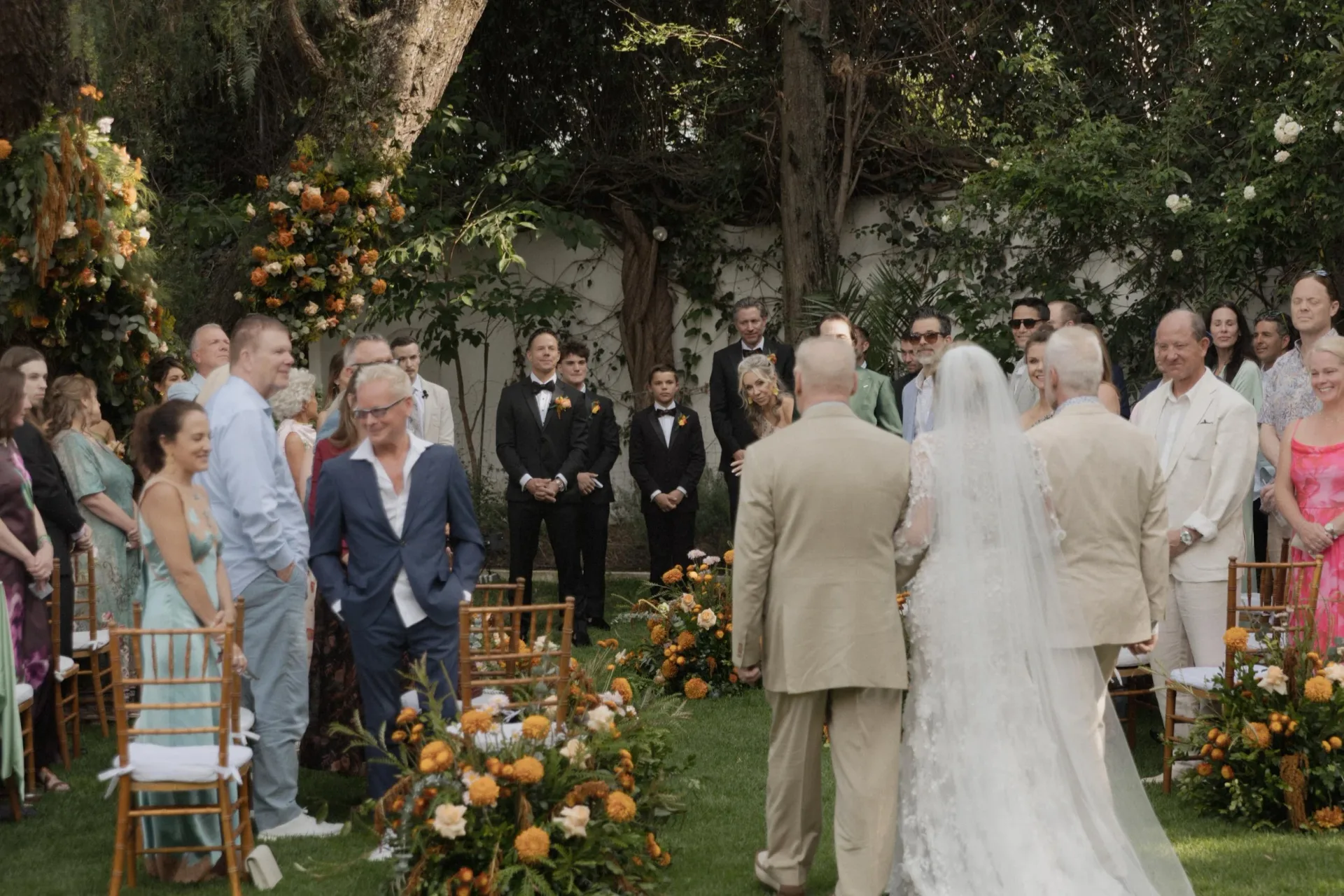 Ceremonia de boda en jardín fotografiada en San Miguel de Allende